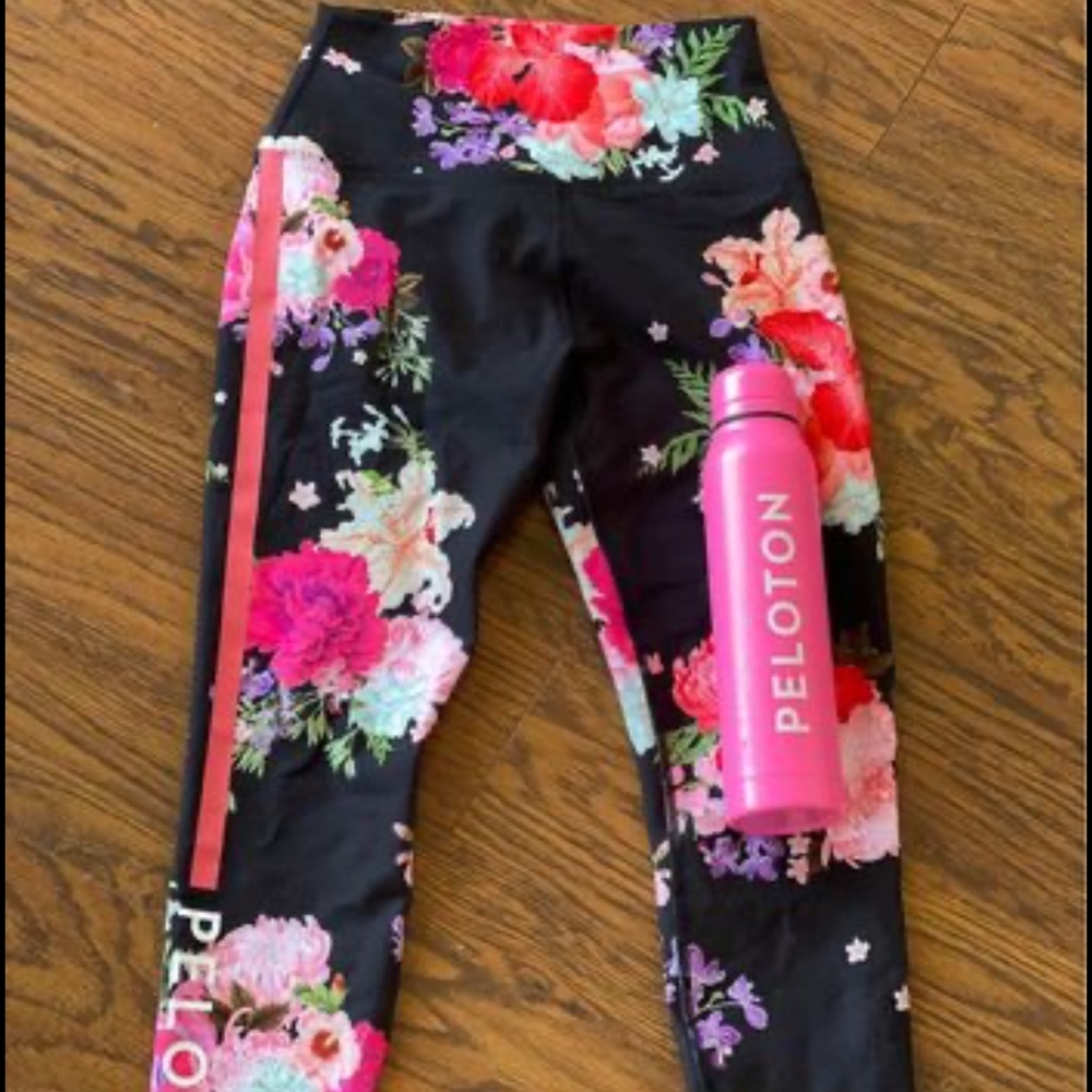 Peloton Cadence Leggings Asian Heritage Black